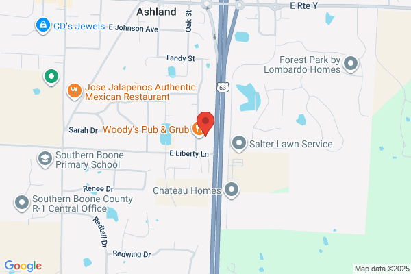 Woodys Pub and Grub