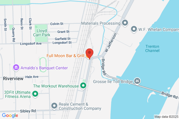 Half Moon Bar & Grill