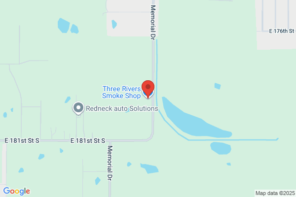 Three Oaks Smoke Shop