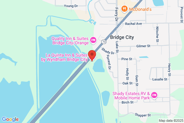 La Quinta Inn & Suites Bridge City