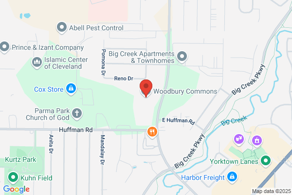 Woodbury Commons Apartments, Leasing
