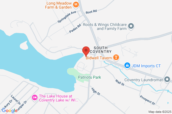 Lakeside Cafe & Lounge