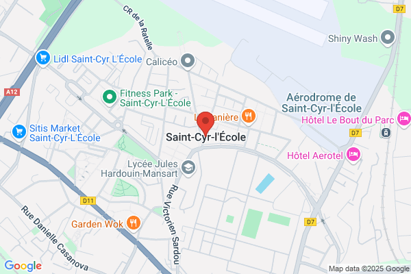 Saint Cyr Elaine T