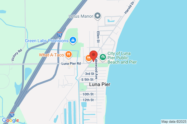 Luna Pier Market