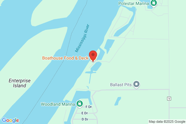 Boathouse Food & Deck