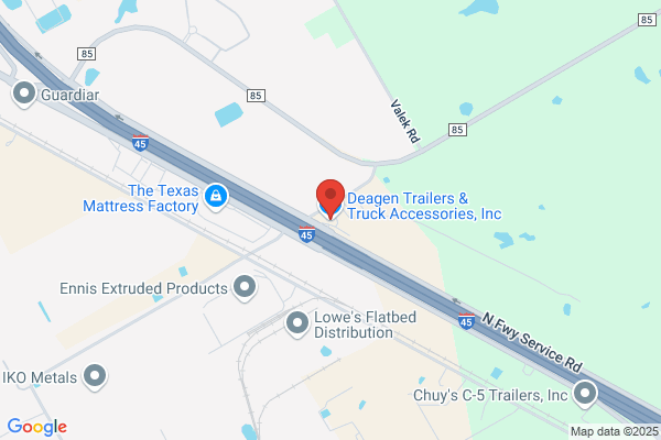 Dee's Trucks and Trailers