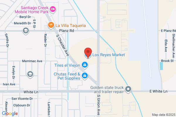 Los Reyes Grocery
