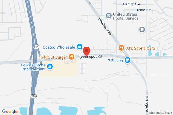 Universal Self Storage Highland