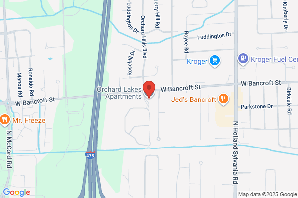 Orchard Lakes Apartments