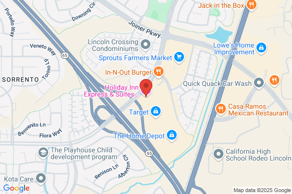 Holiday Inn Express & Suites Lincoln-Roseville Area, an IHG Hotel