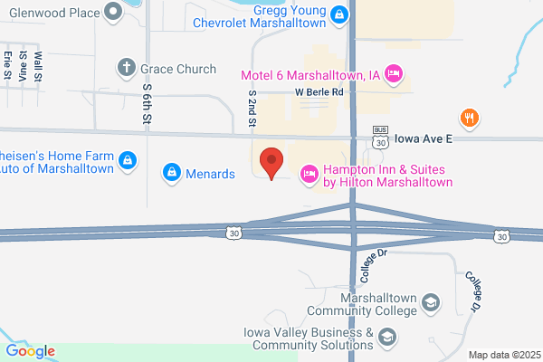 Holiday Inn Express & Suites Marshalltown, an IHG Hotel