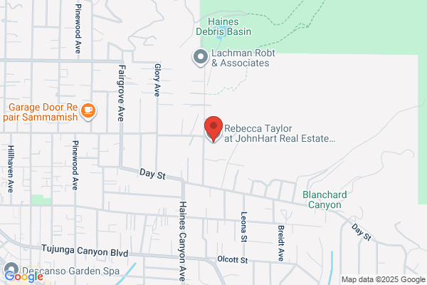 Rebecca Taylor at JohnHart Real Estate Redefined