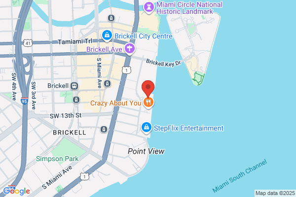 Yacht Club Apartments