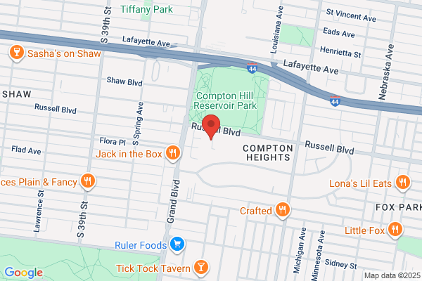 Carson Court Apartments