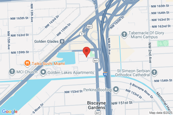 Centre Lake Apartments