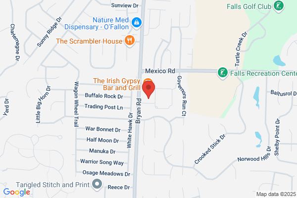Mom’s Resale & Furniture