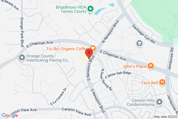 Chiropractors at Divine Spine Orange Hills