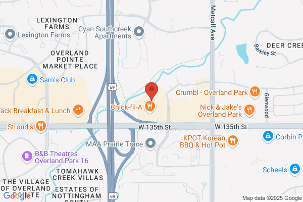 Holiday Inn Express & Suites Overland Park, an IHG Hotel