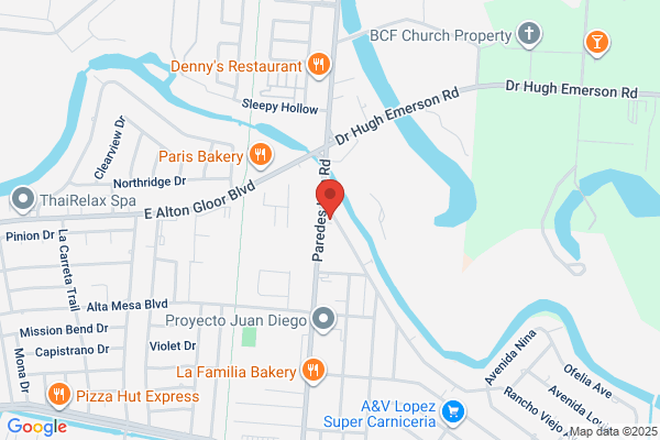 Paredes Line Grocery