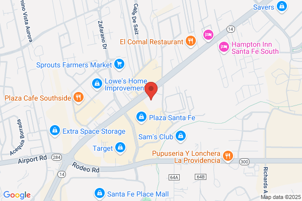 Econo Lodge Inn & Suites