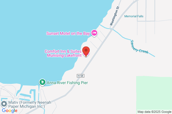 Comfort Inn & Suites Munising-Lakefront